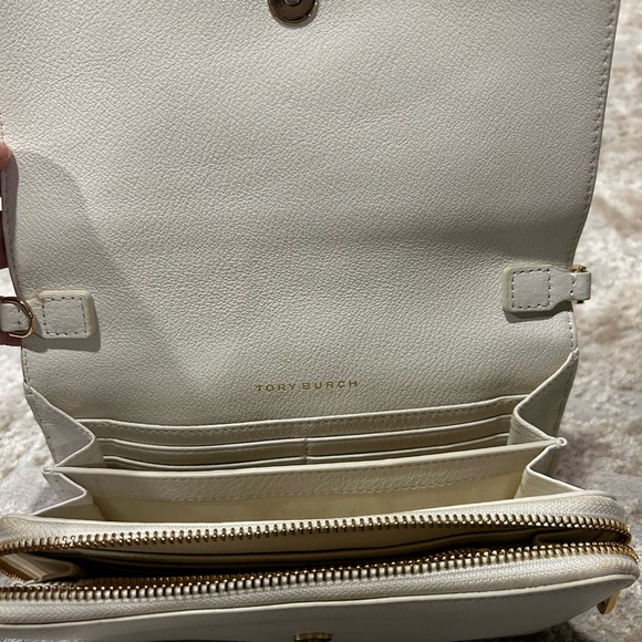 TORY BURCH clutch - Picture 2 of 6